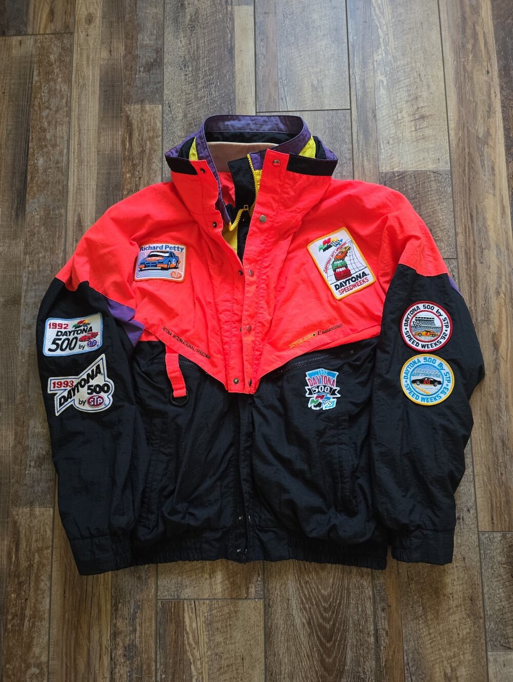 Style Auto - Vintage 90s Daytona 500 Ford Racing Jacket - XL - Infrared Black